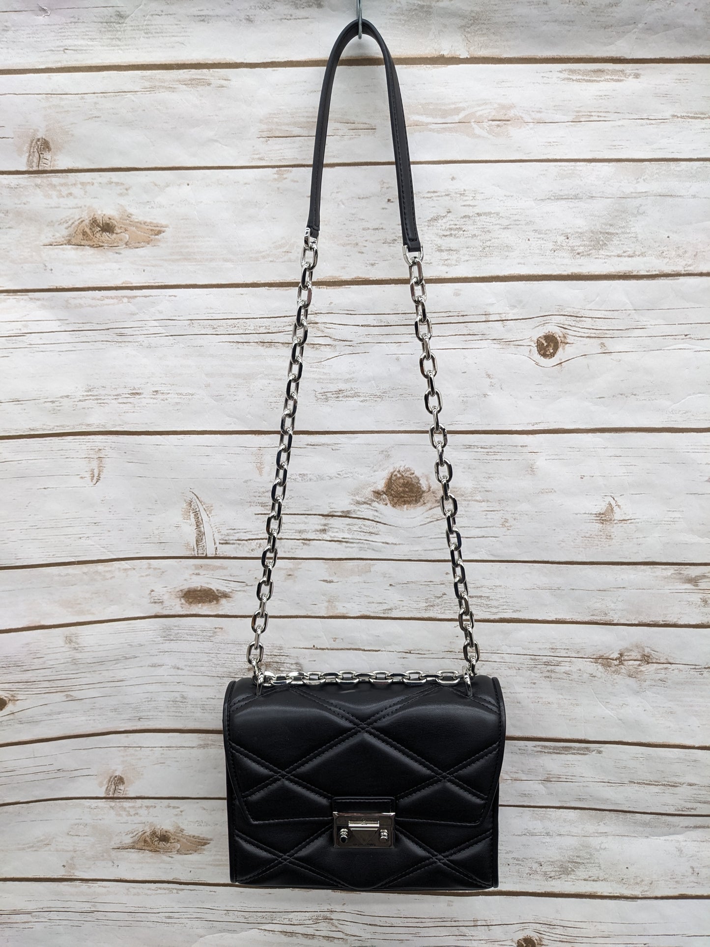 Handbag Designer By Michael Kors Size: Medium