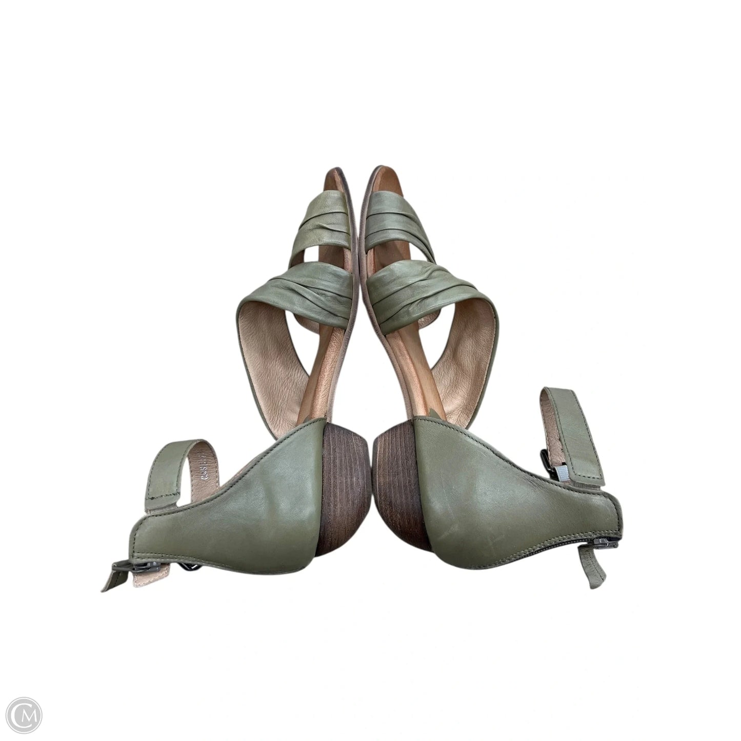 Sandals Flats By Clothes Mentor In Green, Size: 8