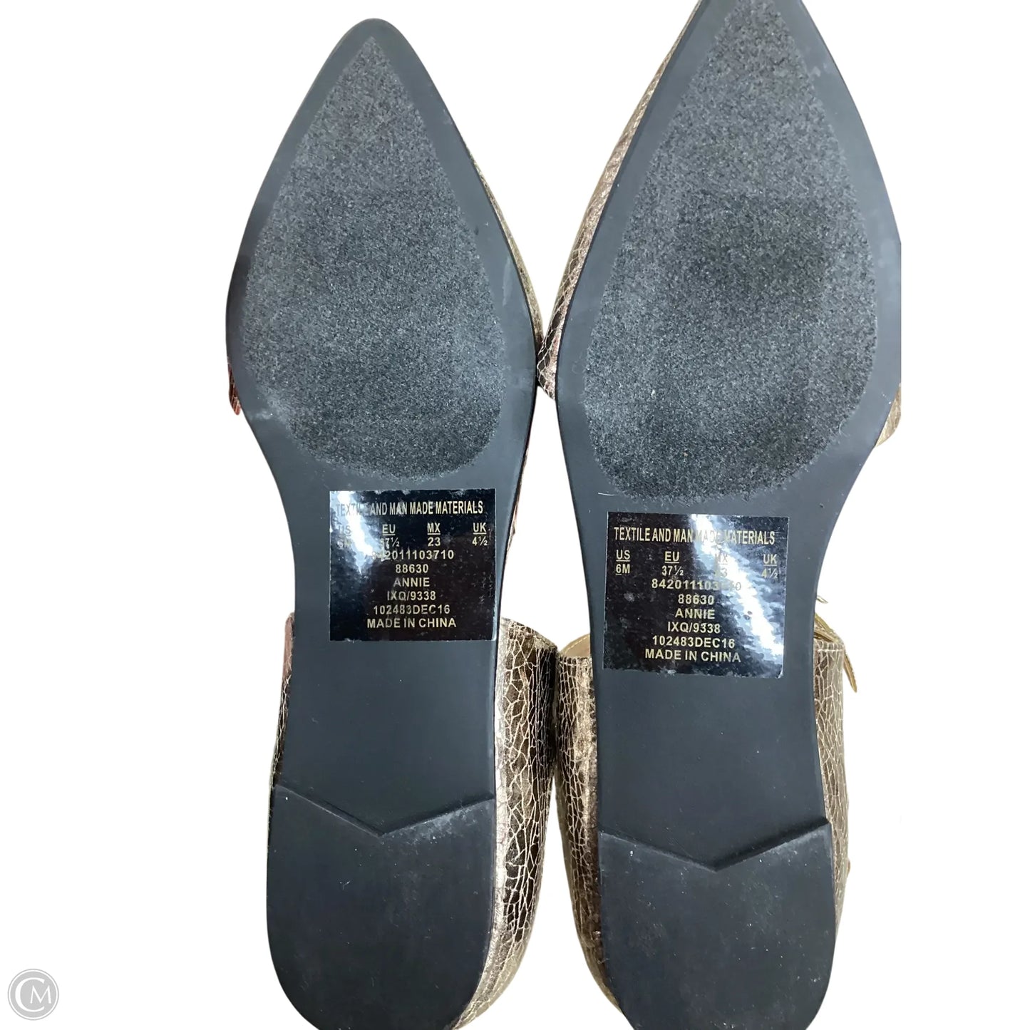 Shoes Flats By Metaphor In Gold, Size: 6