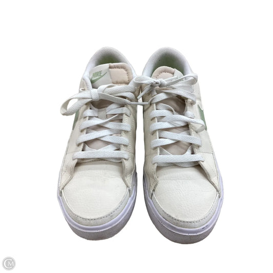 Shoes Athletic By Nike In Cream, Size: 8.5