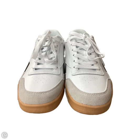Shoes Athletic By Reebok In White, Size: 8