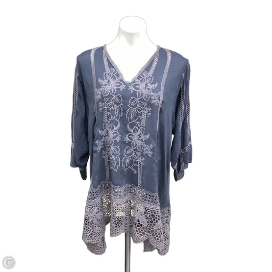 Top Short Sleeve Designer By Johnny Was In Grey, Size: L