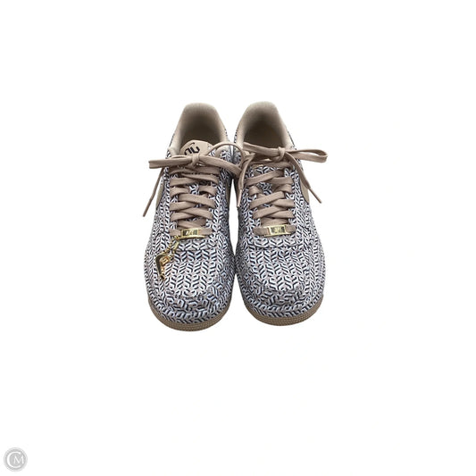 Shoes Sneakers By Nike In Beige, Size: 7.5