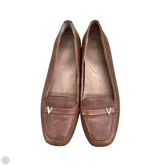 Shoes Flats By Vionic In Tan, Size: 9.5