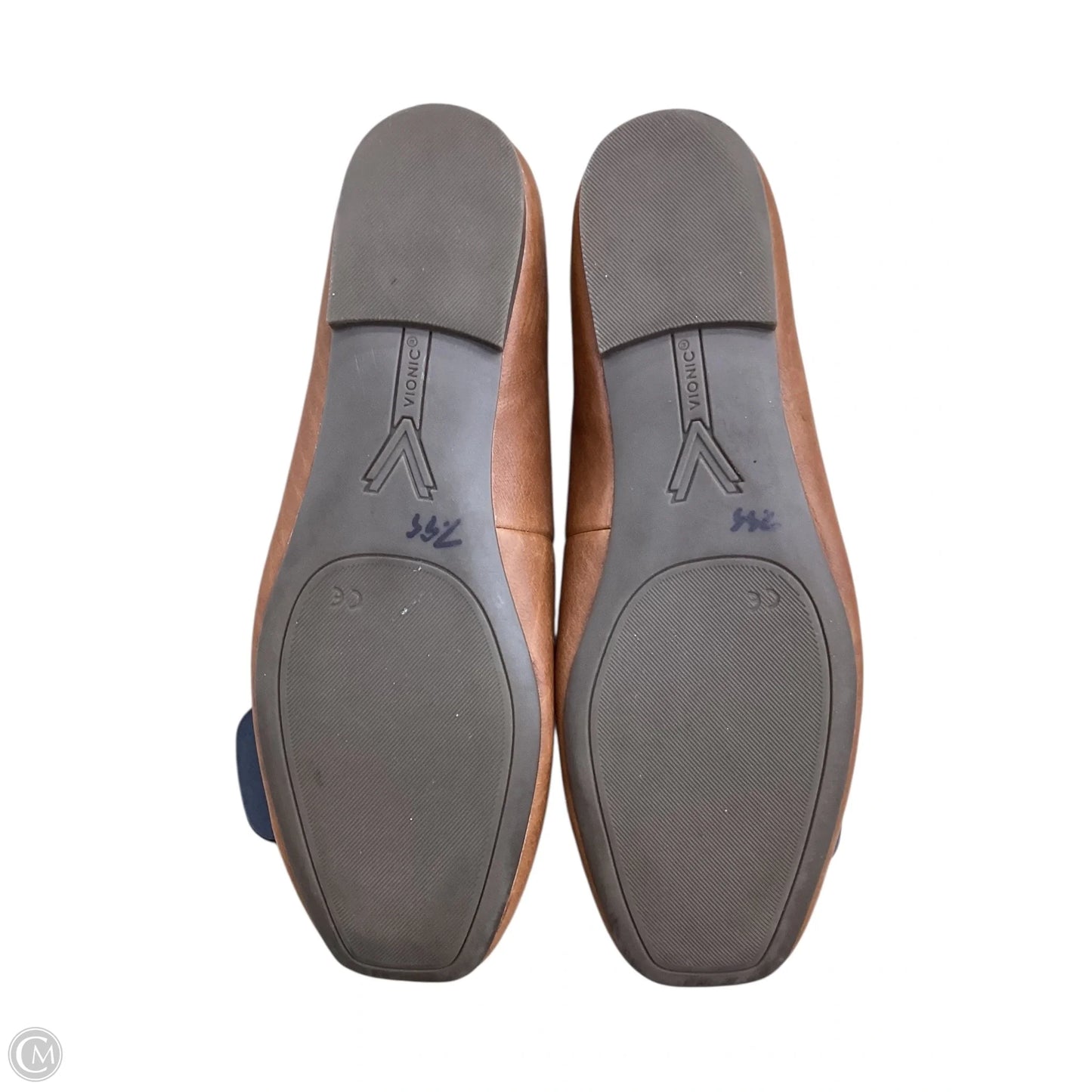 Shoes Flats By Vionic In Tan, Size: 9.5