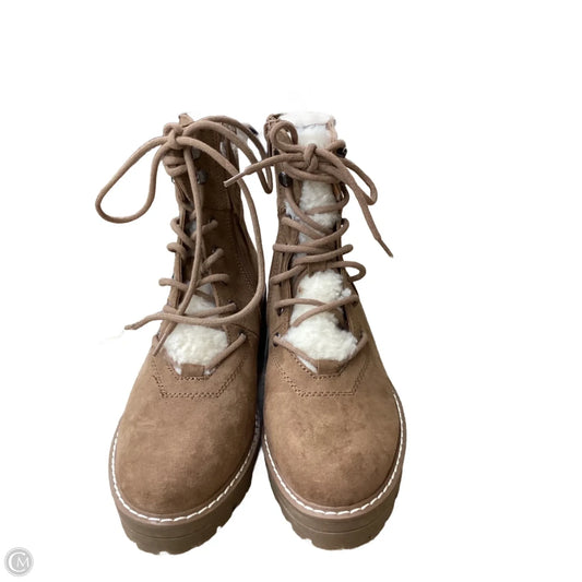 Boots Combat By Universal Thread In Brown, Size: 7.5