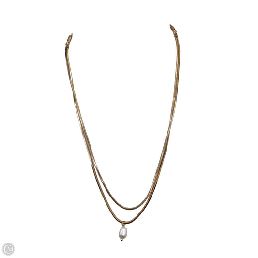 Necklace Layered By Clothes Mentor