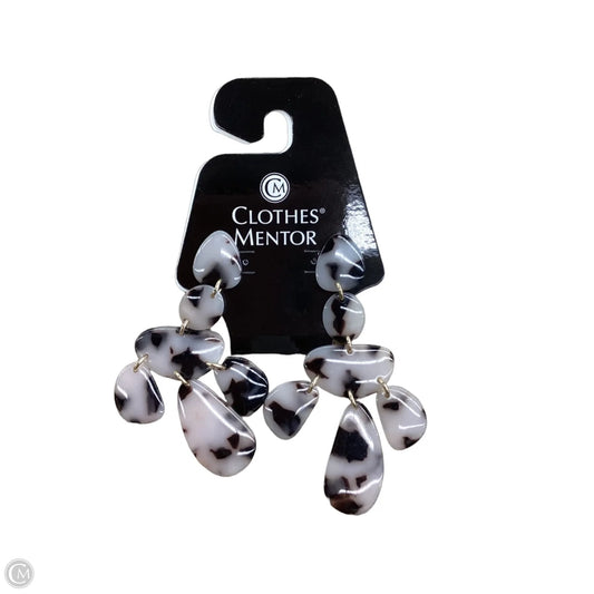 Earrings Dangle/drop By Clothes Mentor