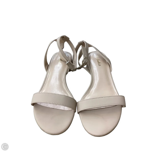 Sandals Heels Block By Clothes Mentor In Beige, Size: 8.5