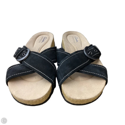Sandals Flats By Clarks In Black, Size: 8