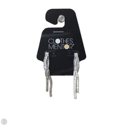 Earrings Dangle/drop By Clothes Mentor