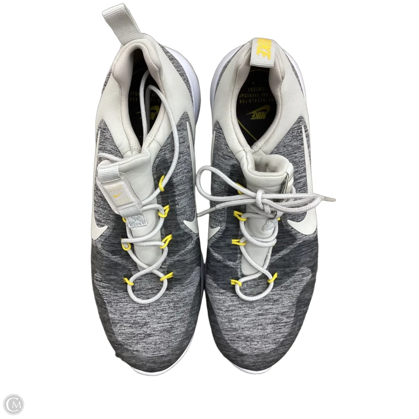 Shoes Athletic By Nike In Cream & Grey, Size: 9.5