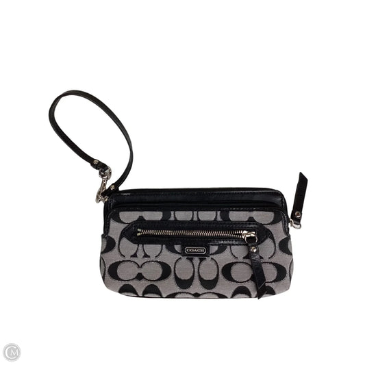 Wristlet Designer By Coach, Size: Medium