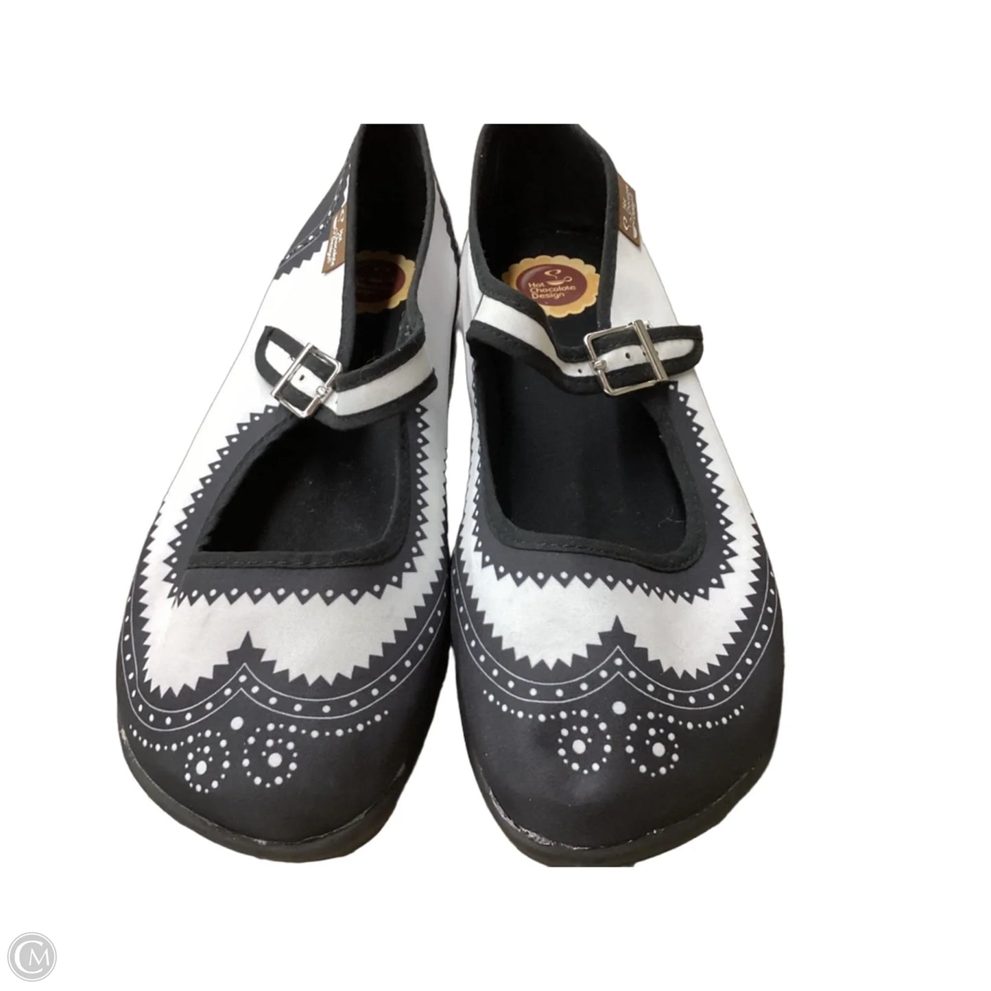 Shoes Flats By Cmc In Black & White, Size: 7.5