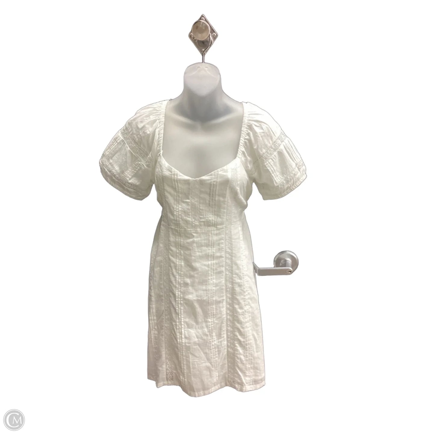 Dress Casual Short By Universal Thread In White, Size: Xs