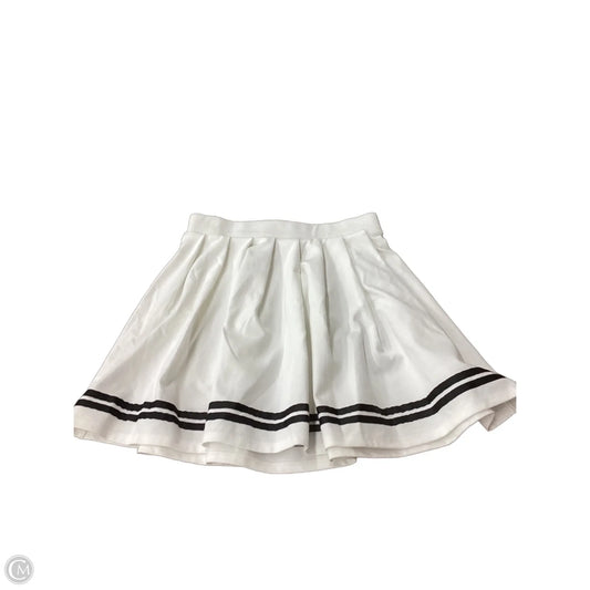 Skirt Mini & Short By Wild Fable In White, Size: S