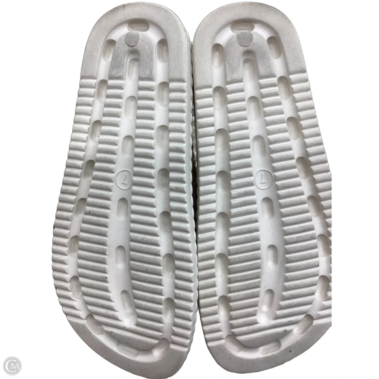 Sandals Flats By Shade & Shore In Beige, Size: 7