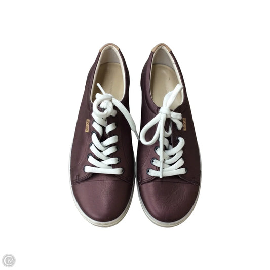Shoes Sneakers By Ecco In Copper, Size: 7