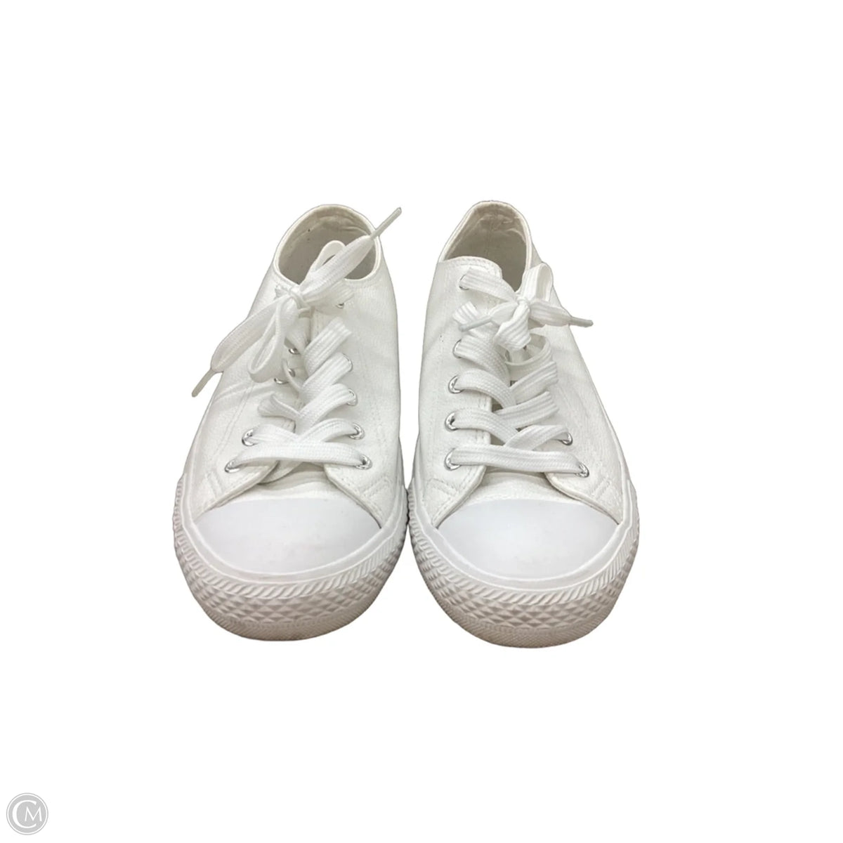 Shoes Sneakers By Mudd In White, Size: 9