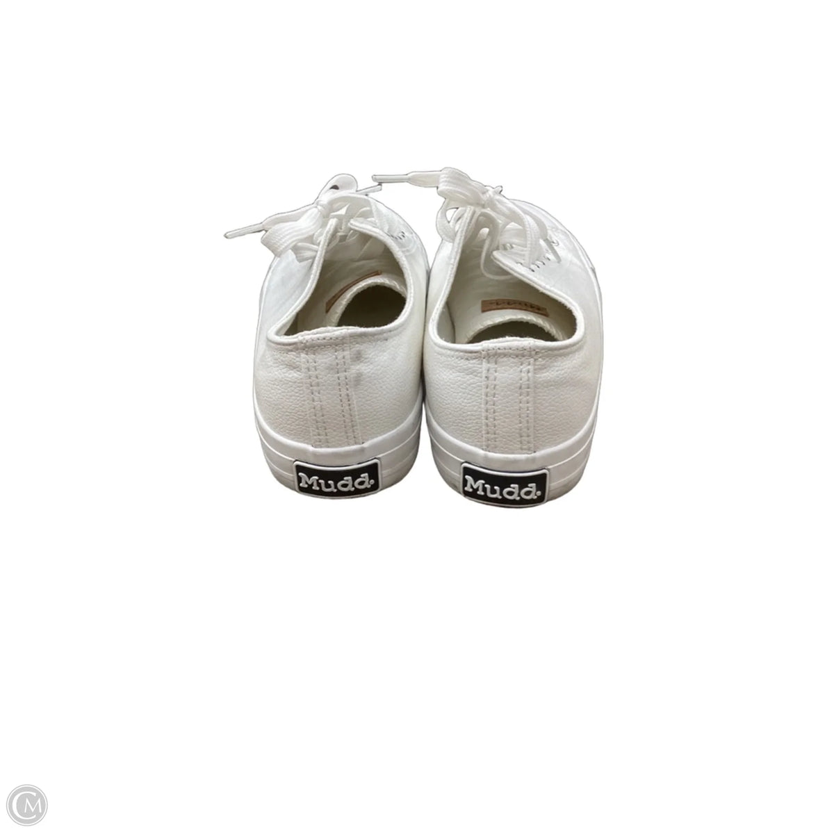 Shoes Sneakers By Mudd In White, Size: 9