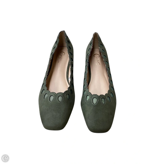Shoes Flats By Cato In Green, Size: 8