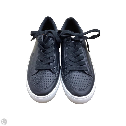 Shoes Sneakers By Banana Republic In Black & White, Size: 7