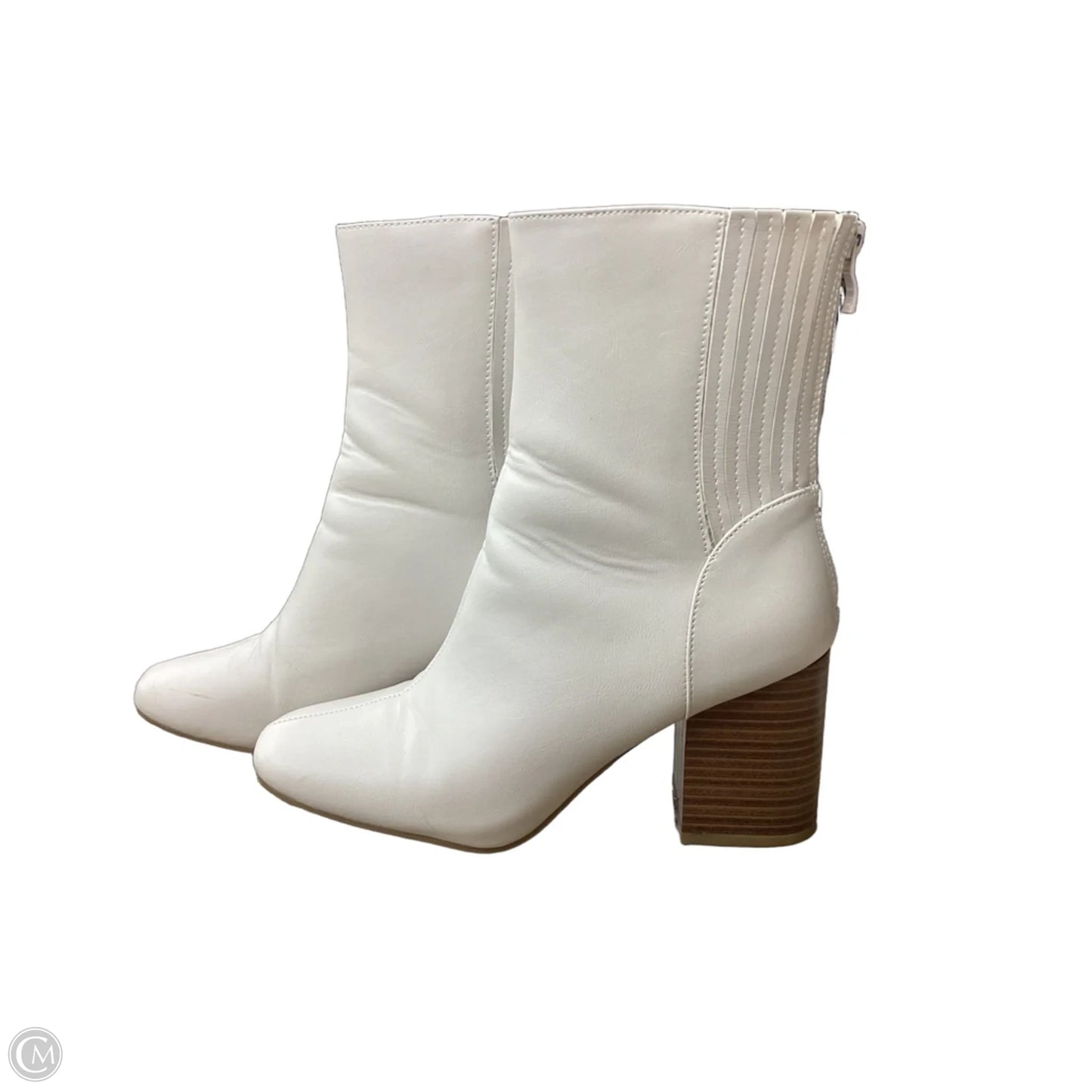 Boots Mid-calf Heels By Clothes Mentor In White, Size: 7.5