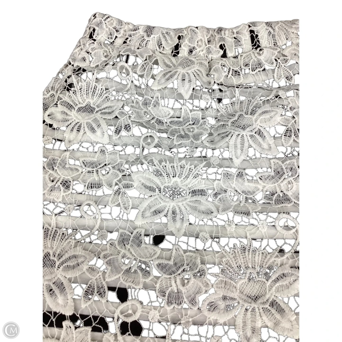 Skirt Midi By Clothes Mentor In Black & White, Size: S