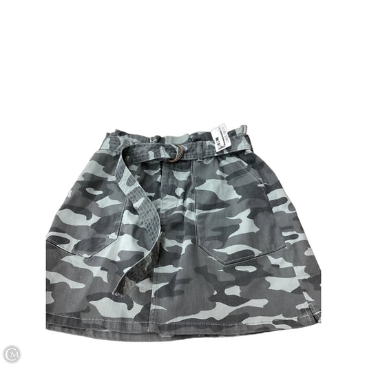 Skirt Mini & Short By Jolt In Camouflage Print, Size: S