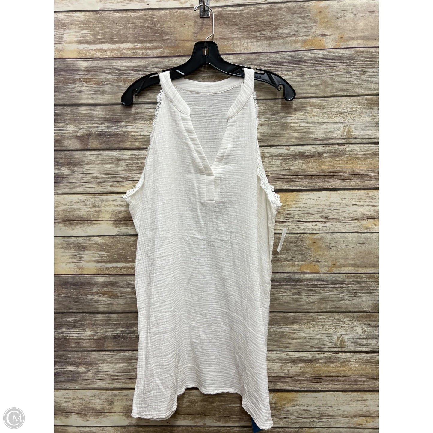 Top Sleeveless By Clothes Mentor In White, Size: L