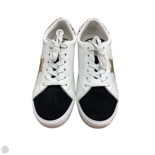 Shoes Sneakers By Vintage Havana In Black & White, Size: 7