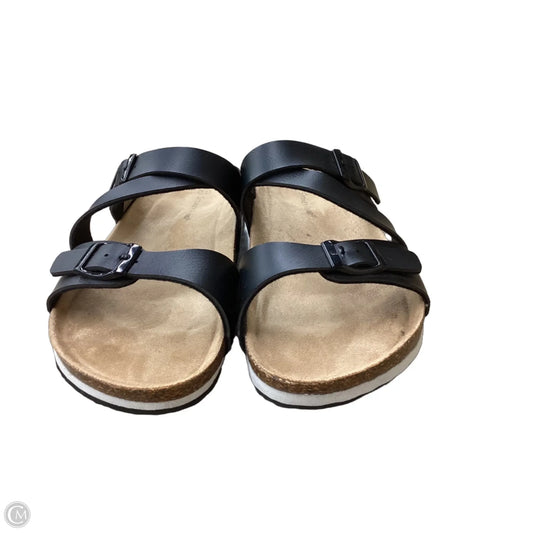 Sandals Flats By Clothes Mentor In Black, Size: 11
