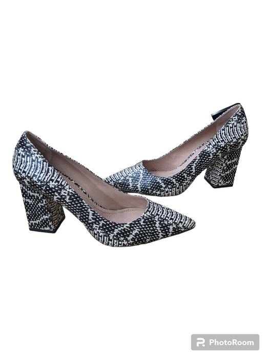 14th & union best sale audry block heel pump