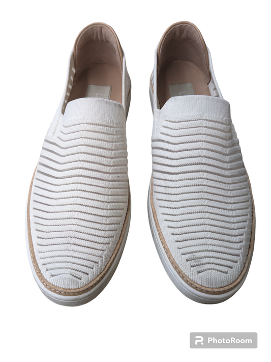 Shoes Flats Loafer Oxford By Ugg  Size: 9